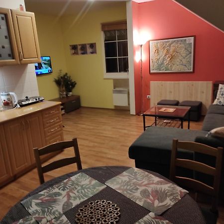 Apartmán Orbit Karlov  Kültér fotó